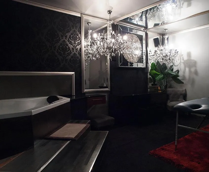 Отель Langtrees Vip Канберра 0*,